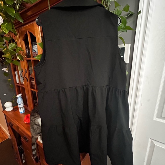 SHEIN Essnce Plus Button Front Ruffle Hem Smock Dress - Picture 4 of 4